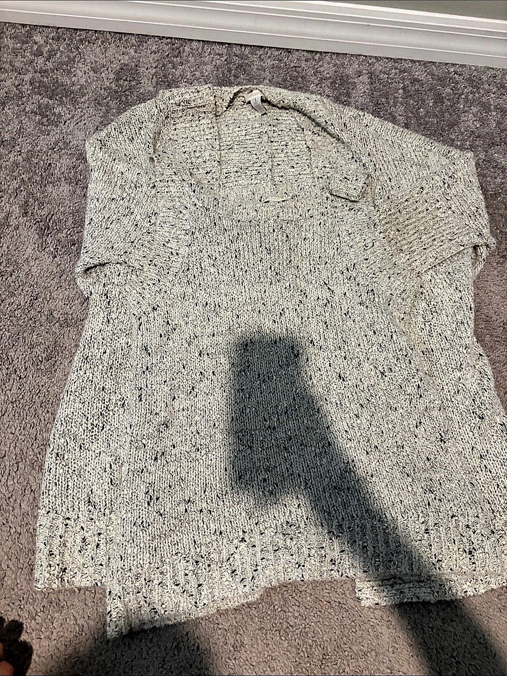 Chico's size 1 Speckled Knit Sweater set in Gray